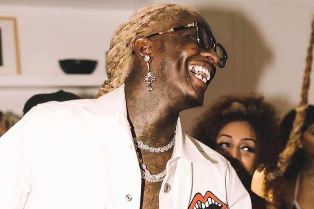 Young Thug sorrindo