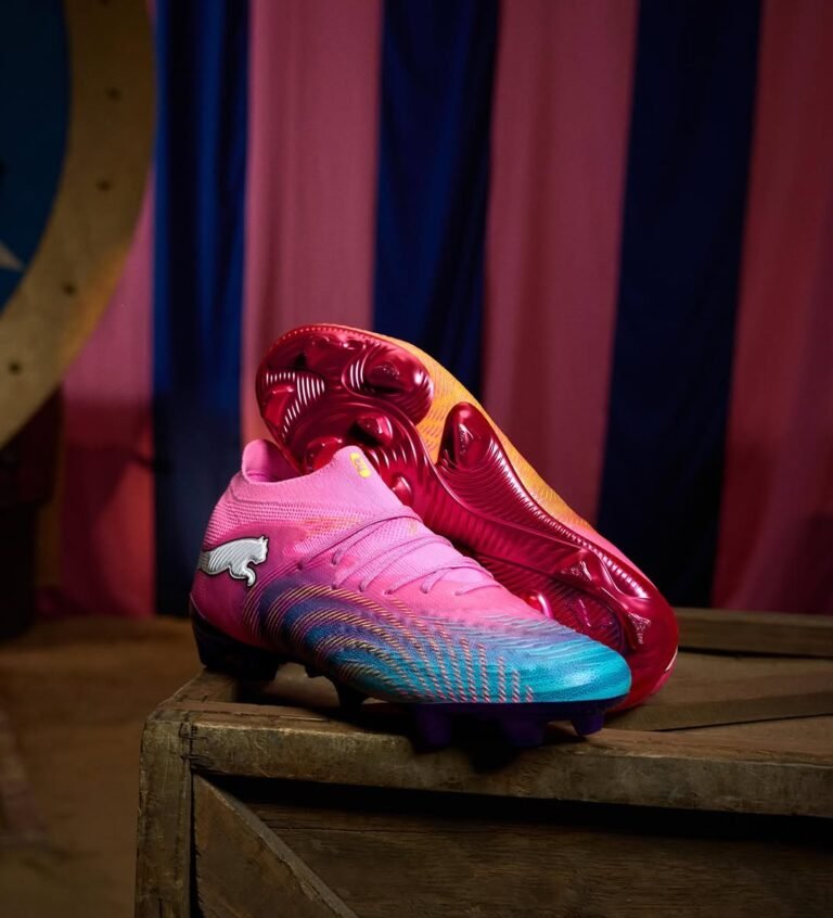 Chuteira rosa na Copa, chinelo na várzea