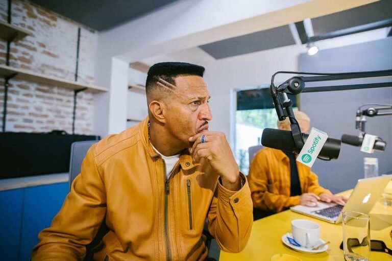 Mano Brown podcast Mano a Mano